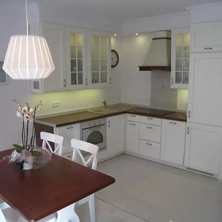 Homestay Split Level